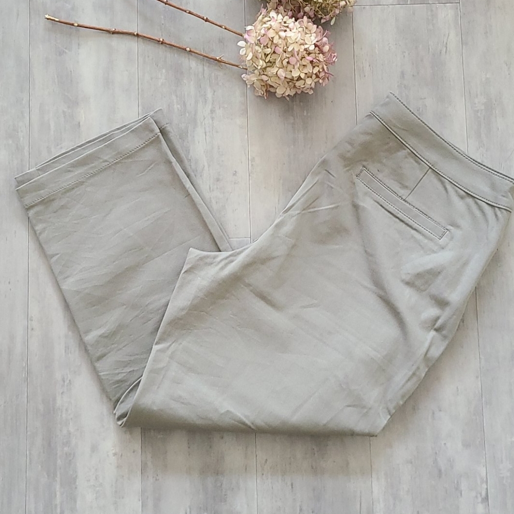 LizClaiborne Hepburn Stretch Cropped Pants